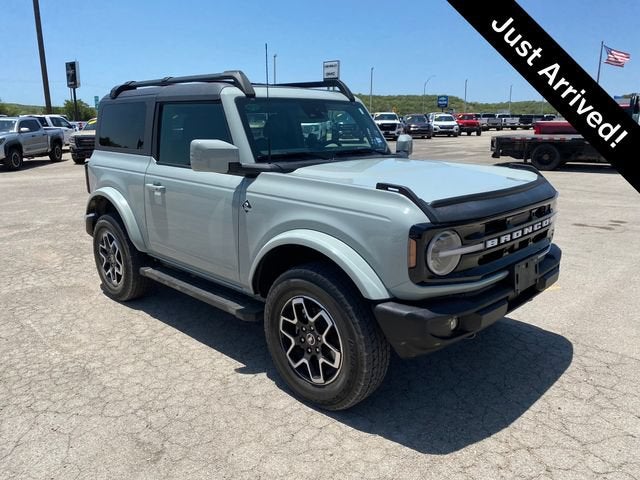 2023 Ford Bronco Base in Gray — front three-quarter view