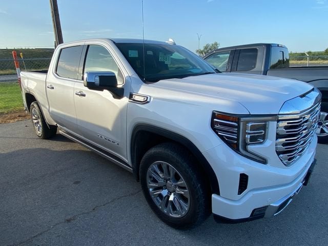2024 GMC Sierra 1500 — side profile view